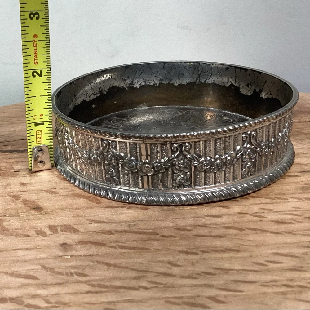 🔵 Vintage - Made In Japan - Silver Plate Wine Bottle Coaster - Candle Holder